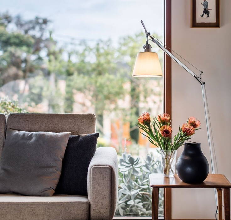 Tolomeo basculante reading floor