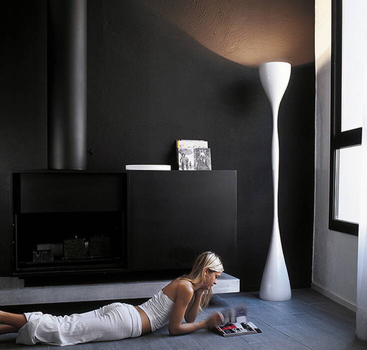 Vibia Jazz Floor - floor lamp with organic build