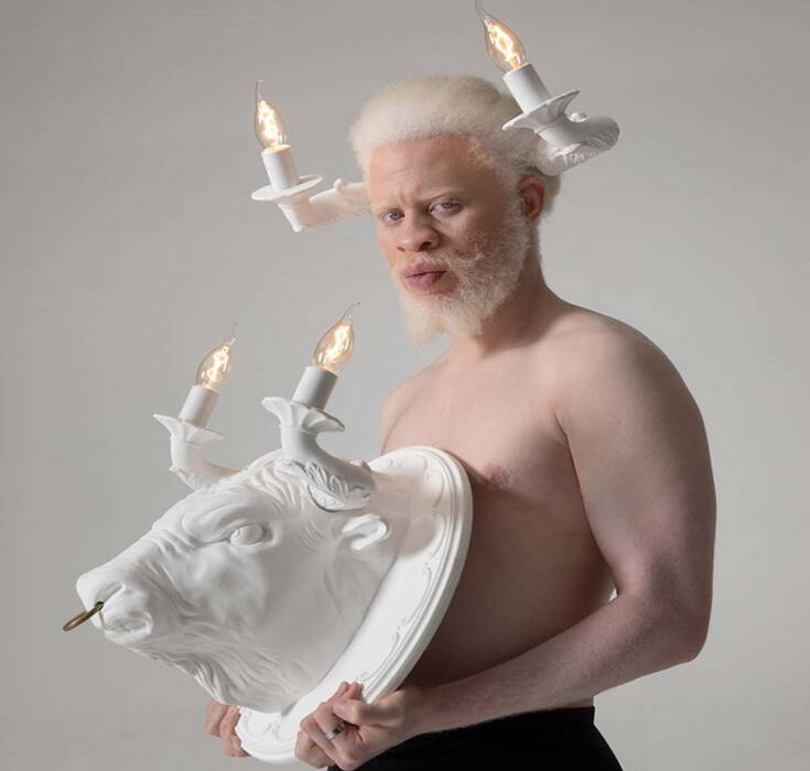 Karman Corrado - lamp in the shape of a bulls head