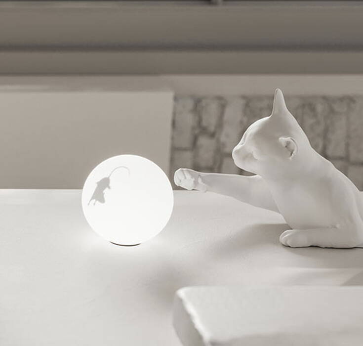 Karman Maoo Table - cat-shaped lamp