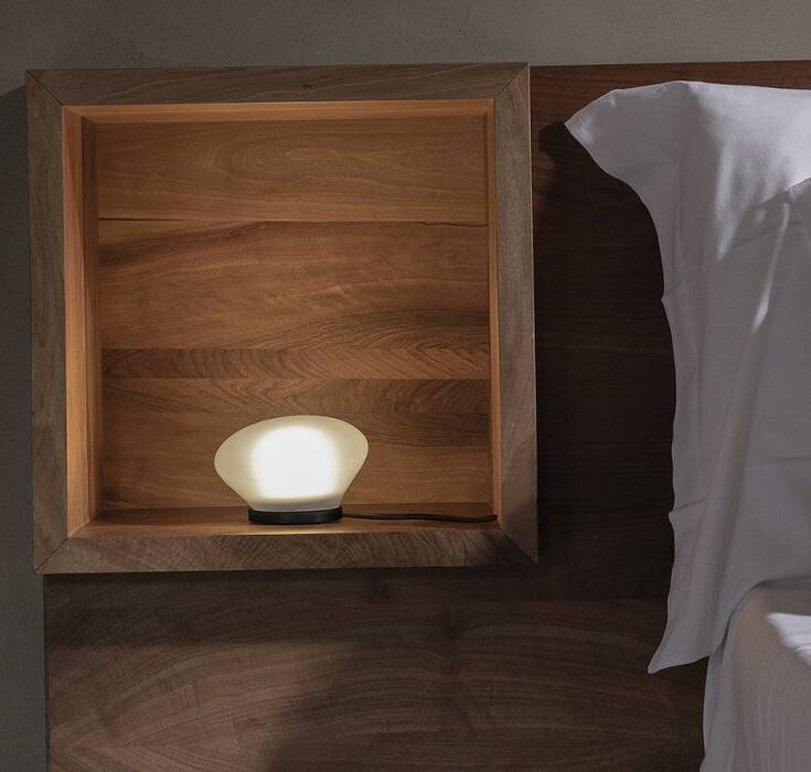 Karman Agua Table - table lighting resembling a drop of water