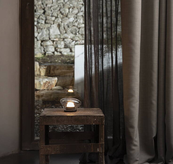 Karman Agua Table - table lighting resembling a drop of water