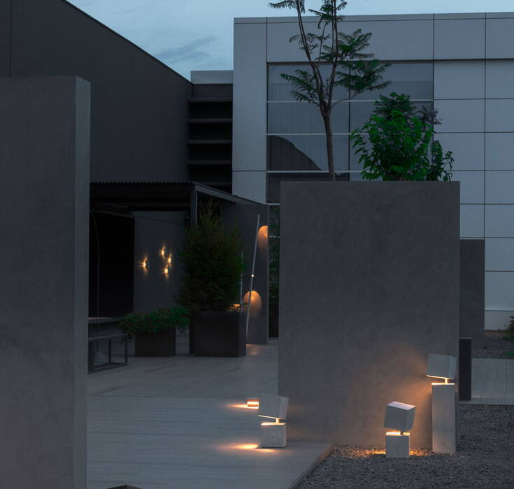 Vibia Break - outdoor floor lamp