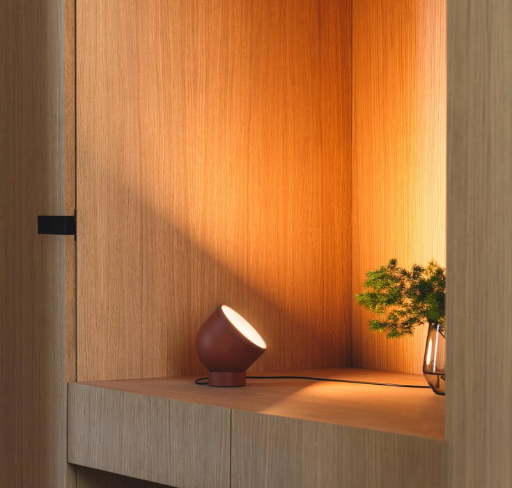 Vibia Plusminus Solo – zidna, stona i podna LED lampa