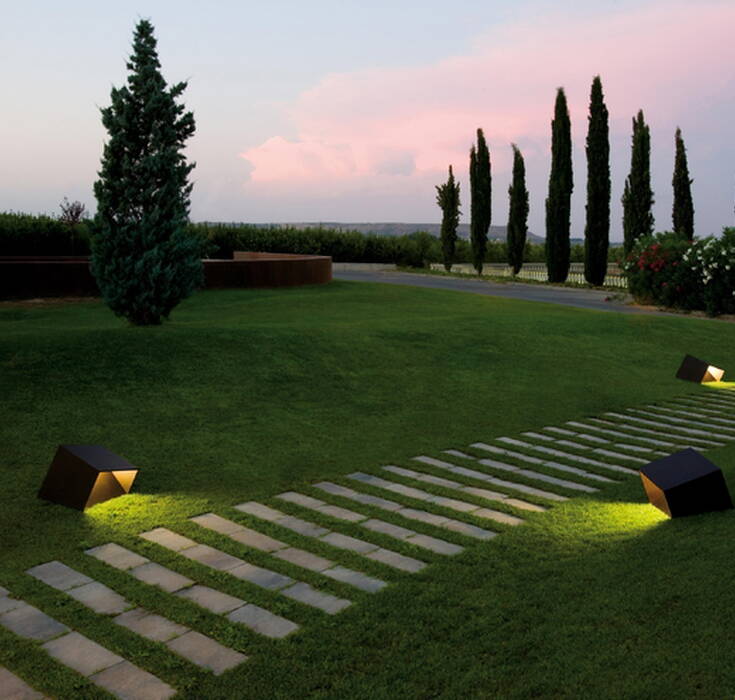 Vibia Break - outdoor floor lamp